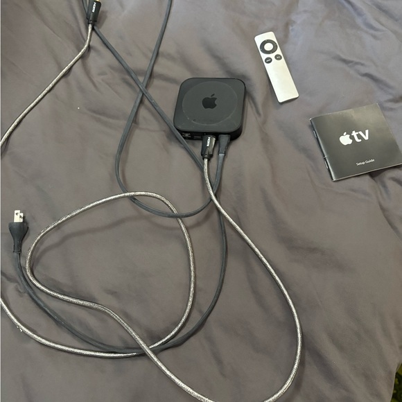 Apple TV Setup Guide - Black - Picture 4 of 4